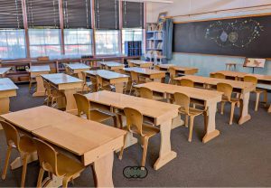 Bàn ghế gỗ trường mầm non