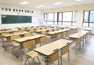 Bàn ghế gỗ trường mầm non